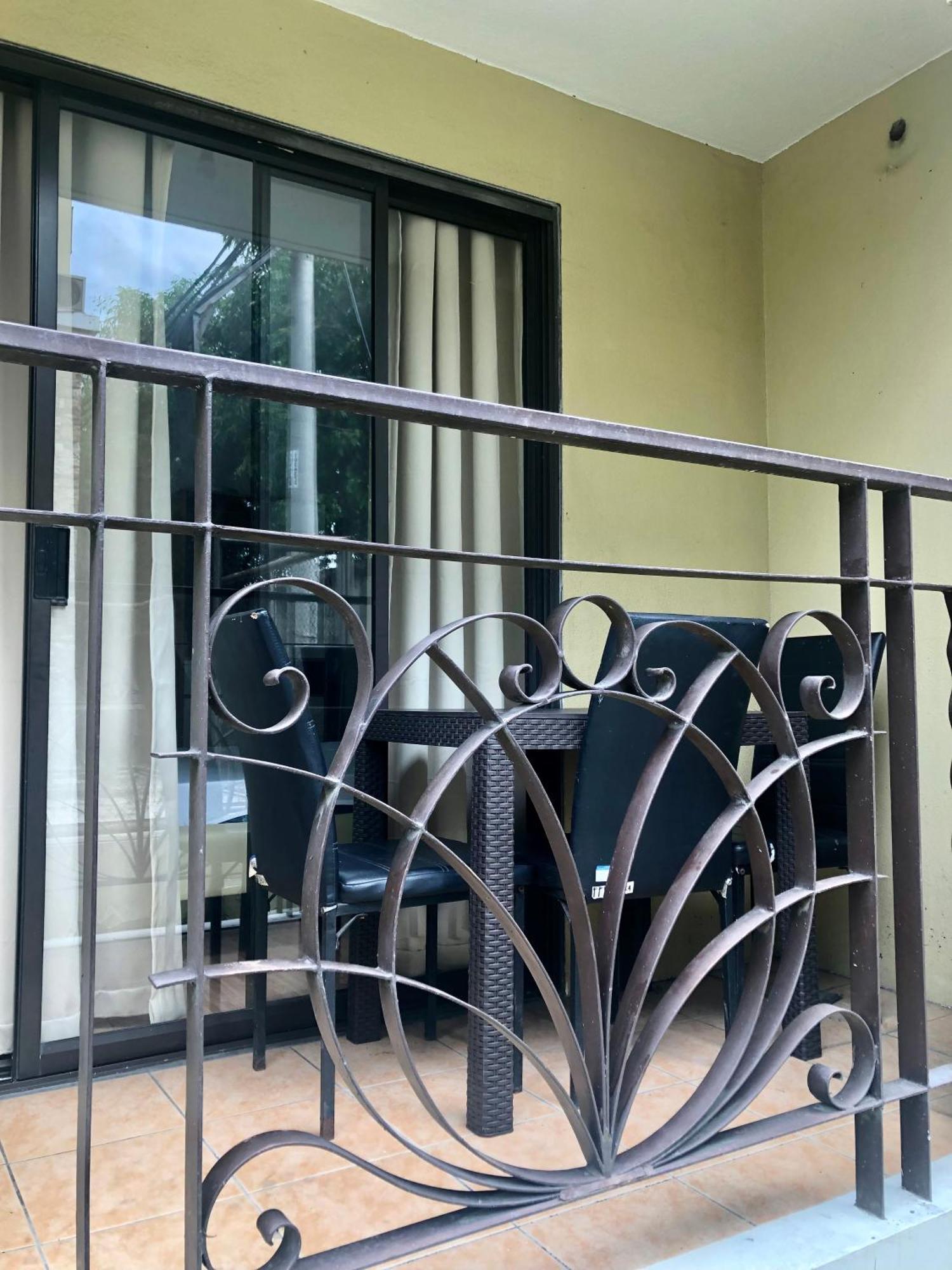 2Br Condo Free Pool With Wifi Near Mall In Davao City Екстериор снимка